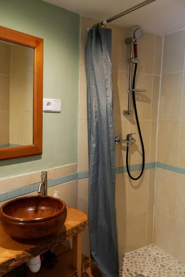 Vegan Guesthouse Finca Pereila Coín 0*,  Španělsko